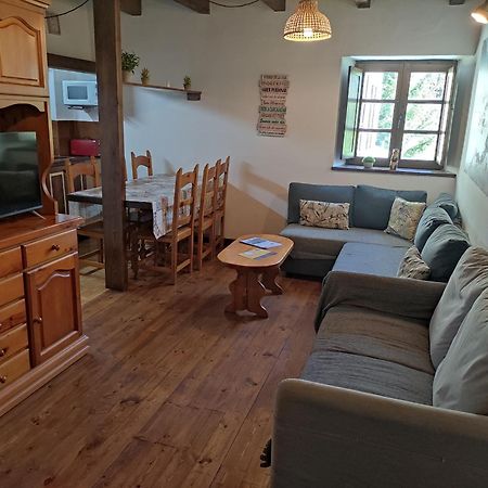 Apartamento De La Marmota Eriste Luaran gambar