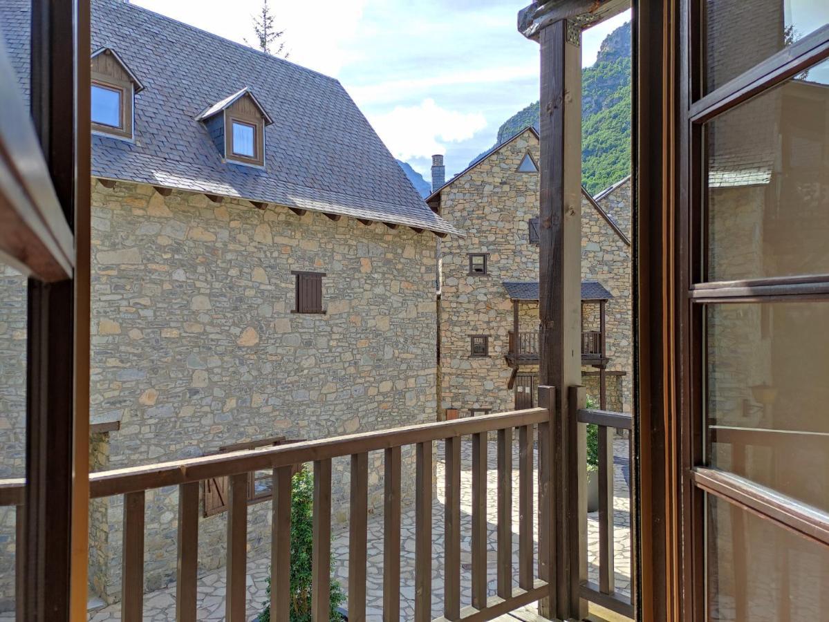Apartamento De La Marmota Eriste Luaran gambar