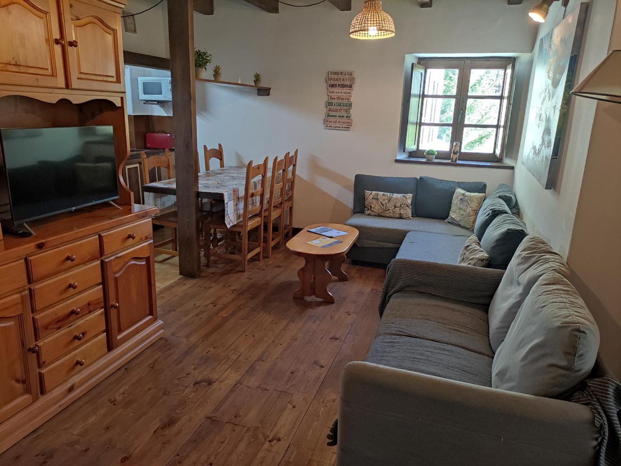Apartamento De La Marmota Eriste Luaran gambar